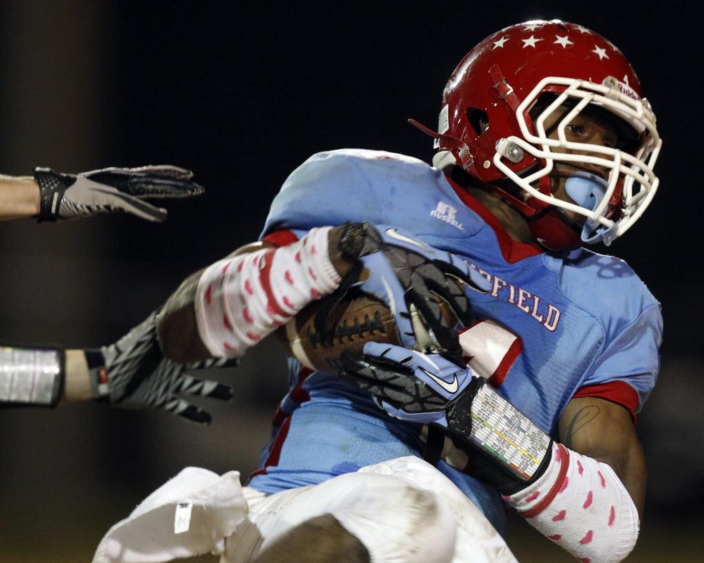 Football Straughn 17, Midfield 13